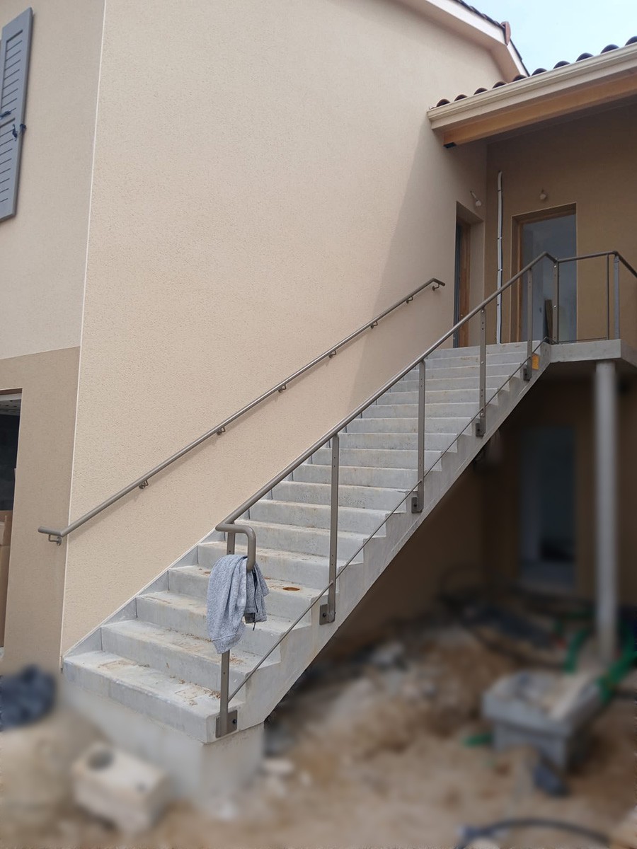 barrière et main courante escalier programme immobilier